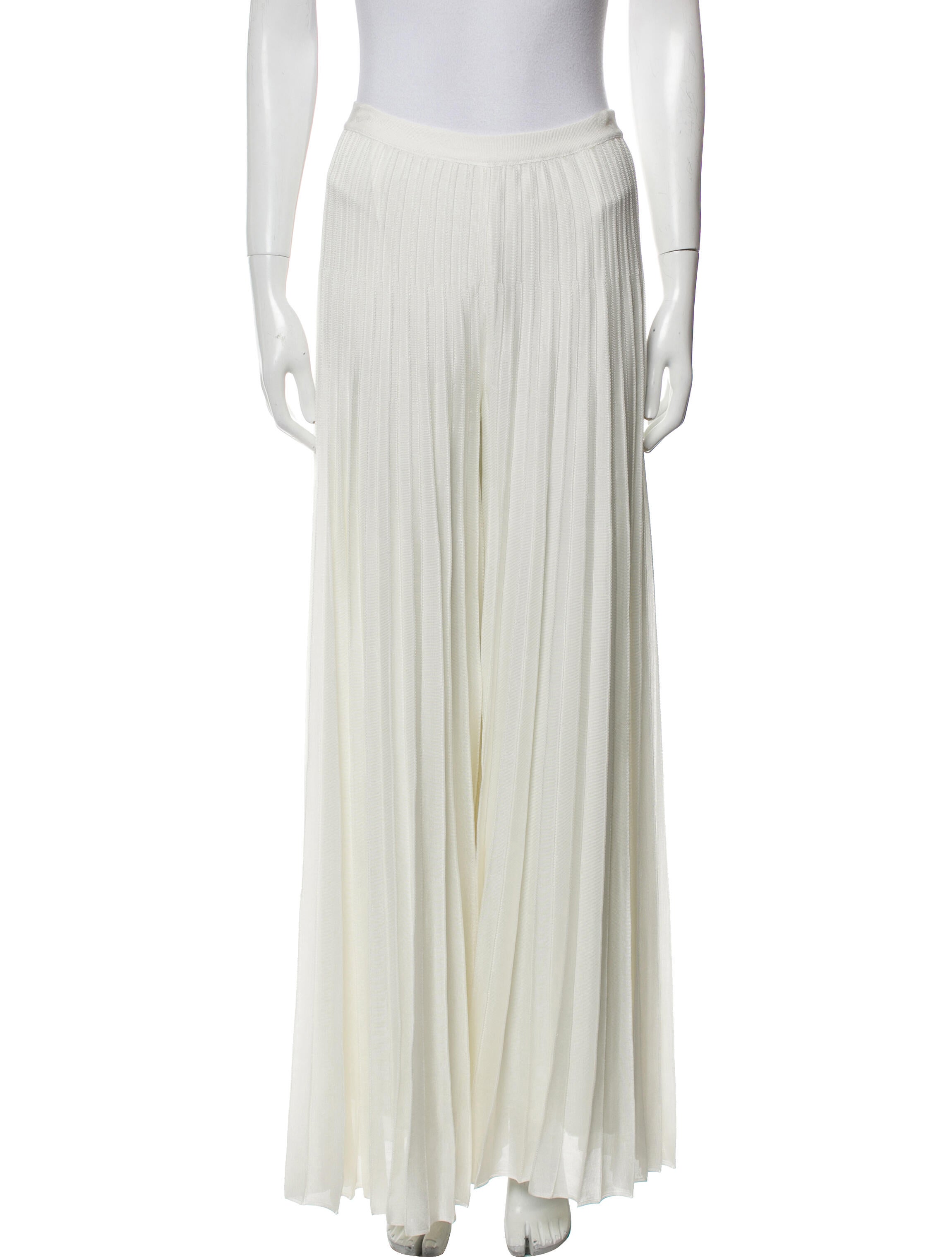 St. John Pleated Accents Sweatpants