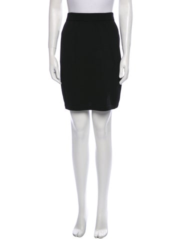 St. John Skirts Knee-Length Skirt US 4 | S