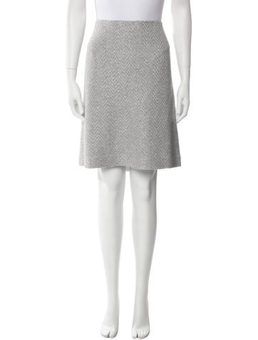 St. John Skirts Knee-Length Skirt US 16 | XXL