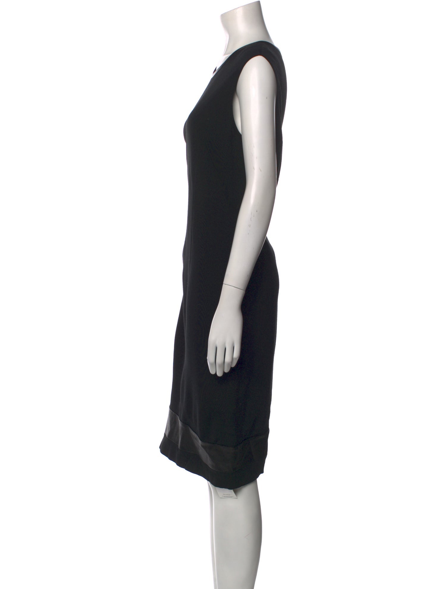 St. John Scoop Neck Knee-Length Dress