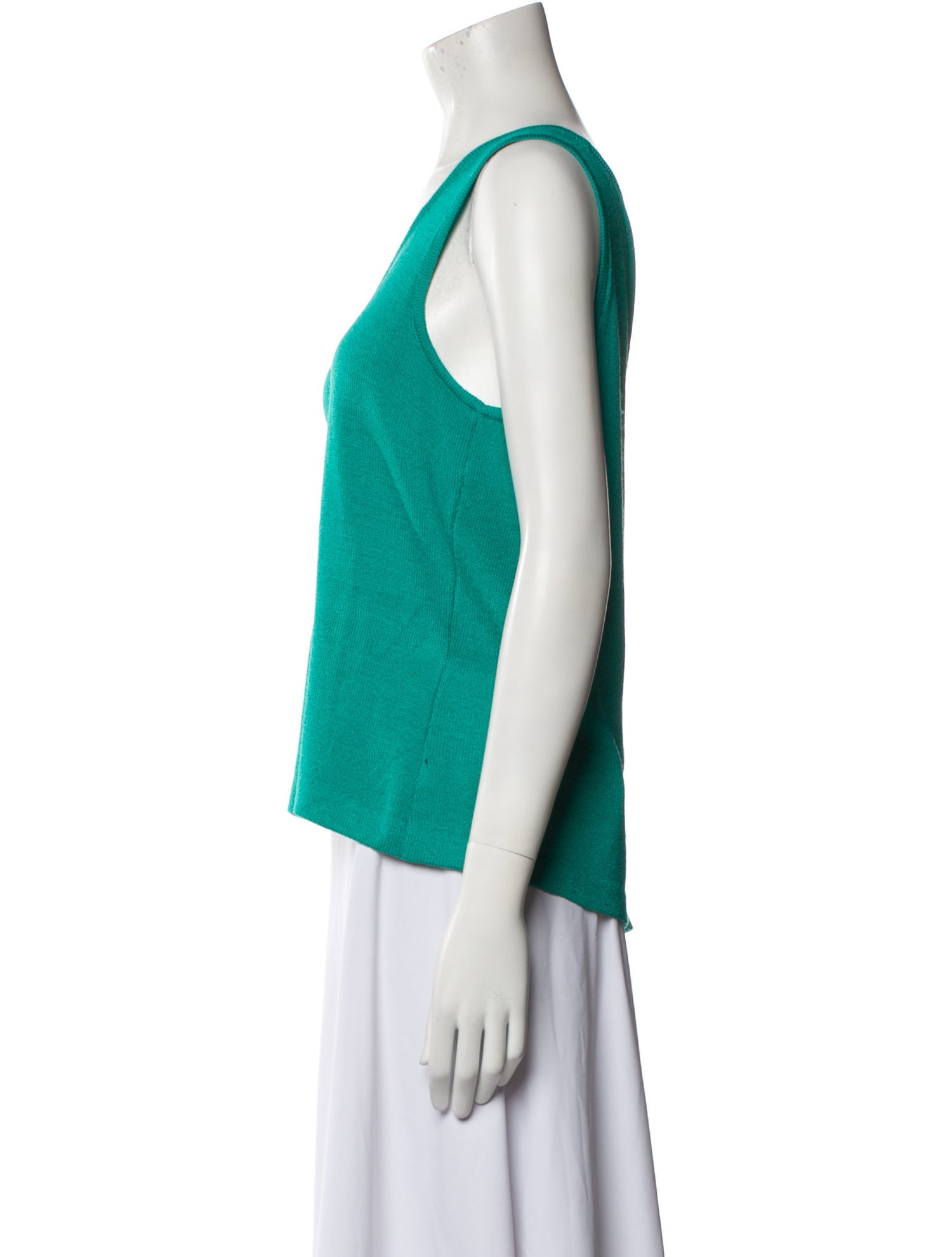 St. John Scoop Neck Sleeveless Top