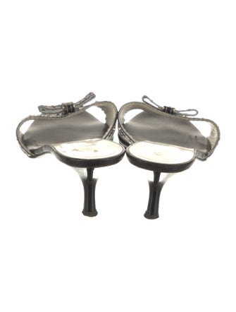 St. John Leather Bow Accents Slides