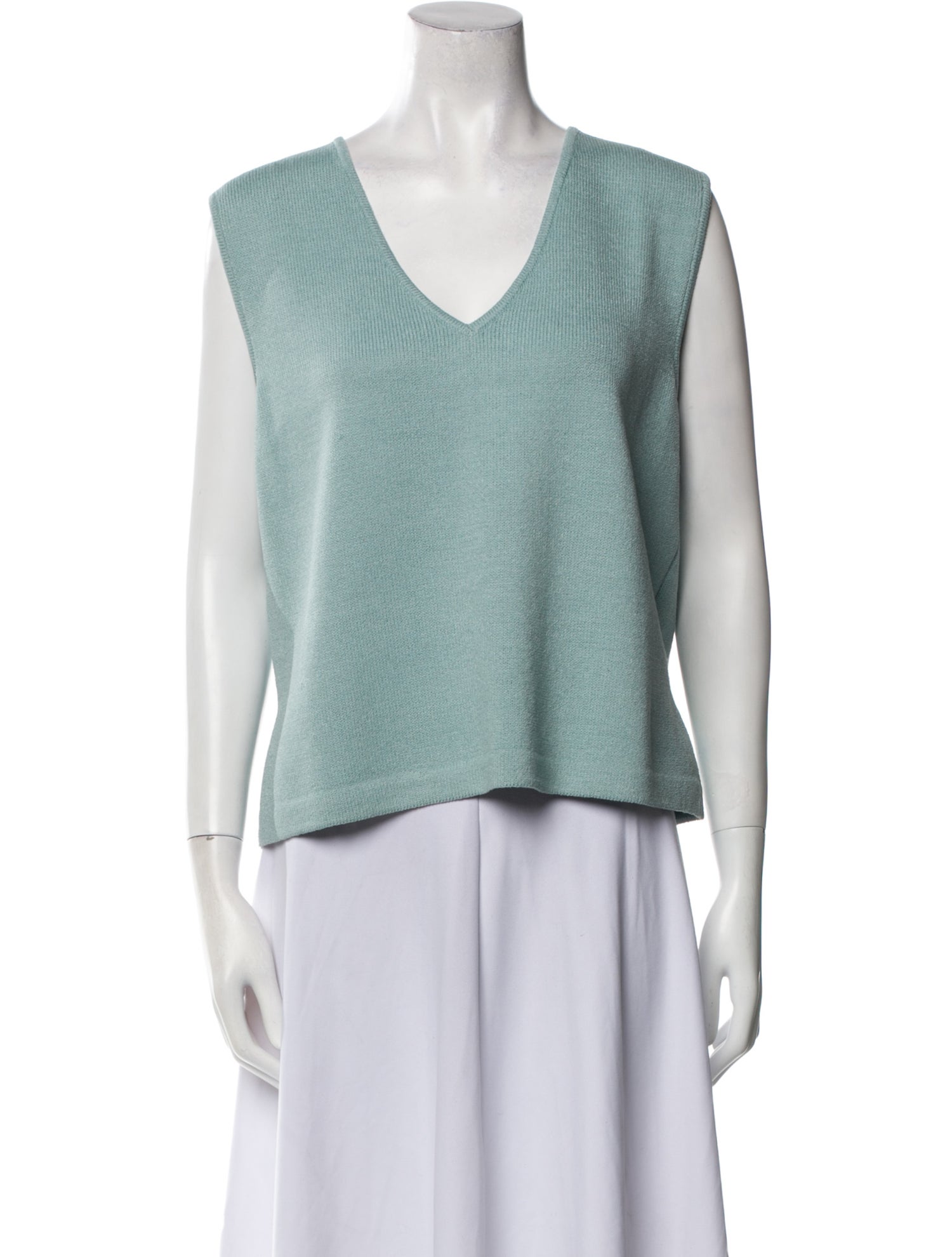St. John V-Neck Sleeveless Top