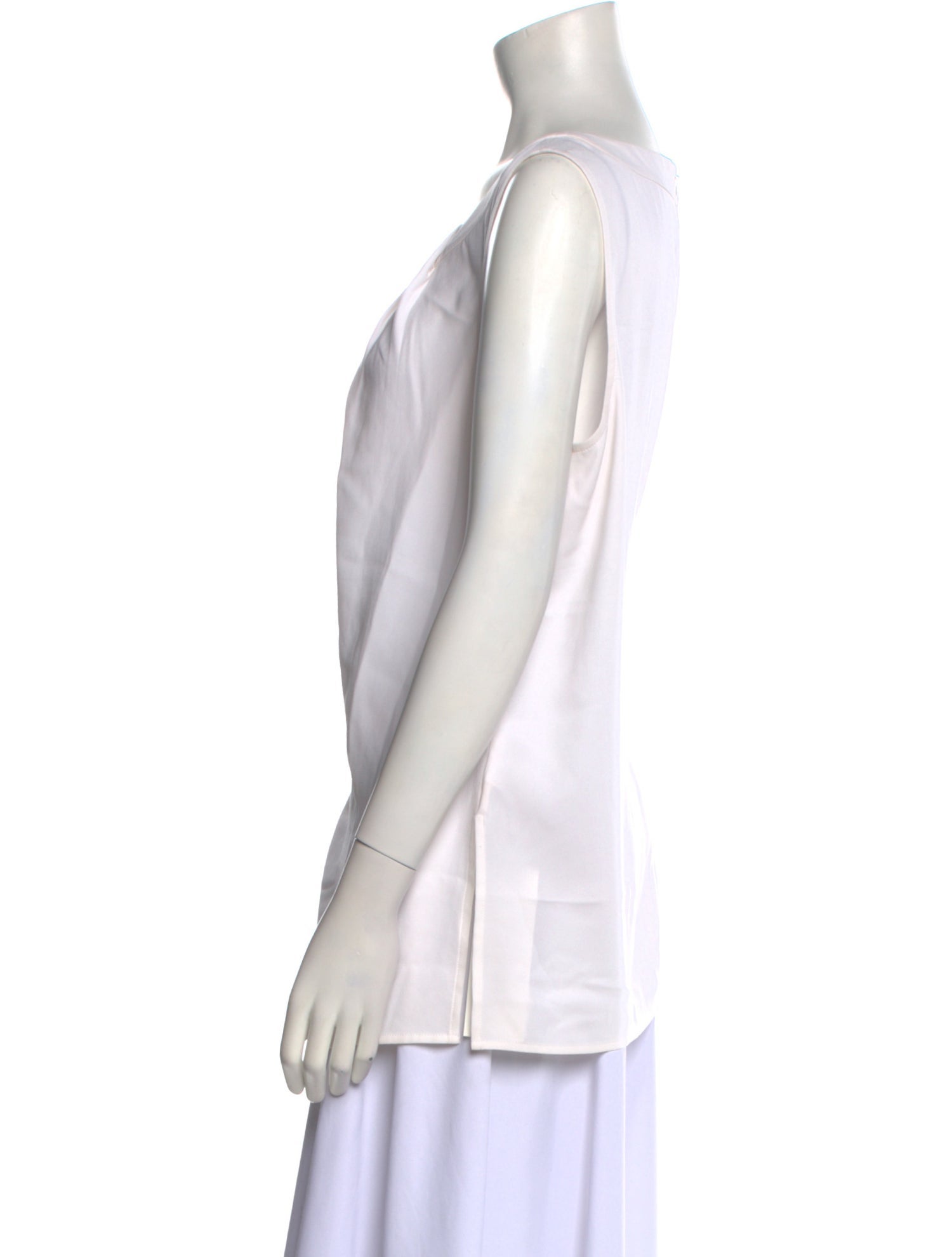 St. John Scoop Neck Sleeveless Tunic
