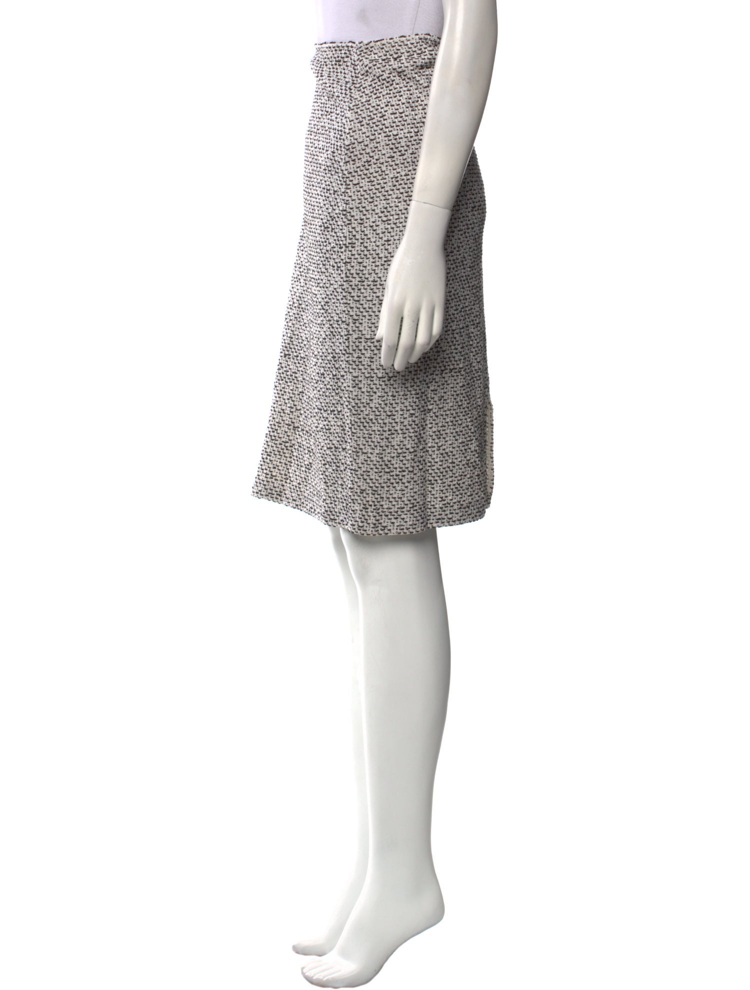 St. John Tweed Pattern Knee-Length Skirt