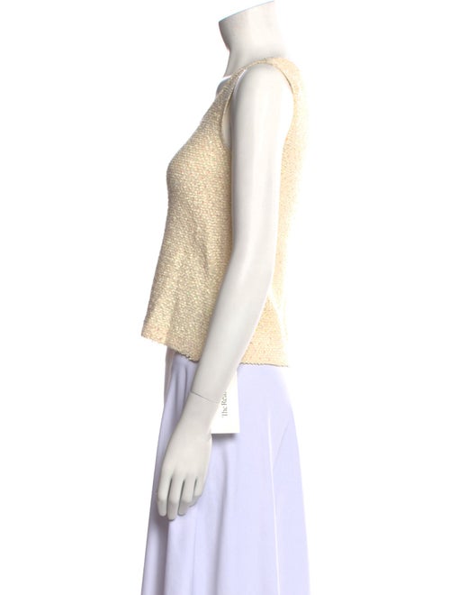 St. John Scoop Neck Sleeveless Crop Top