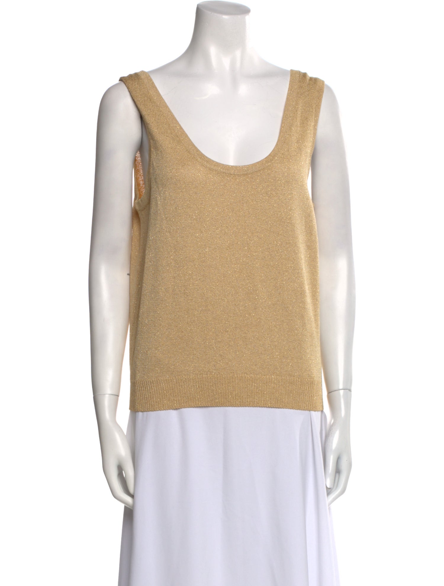 St. John Scoop Neck Sleeveless Top