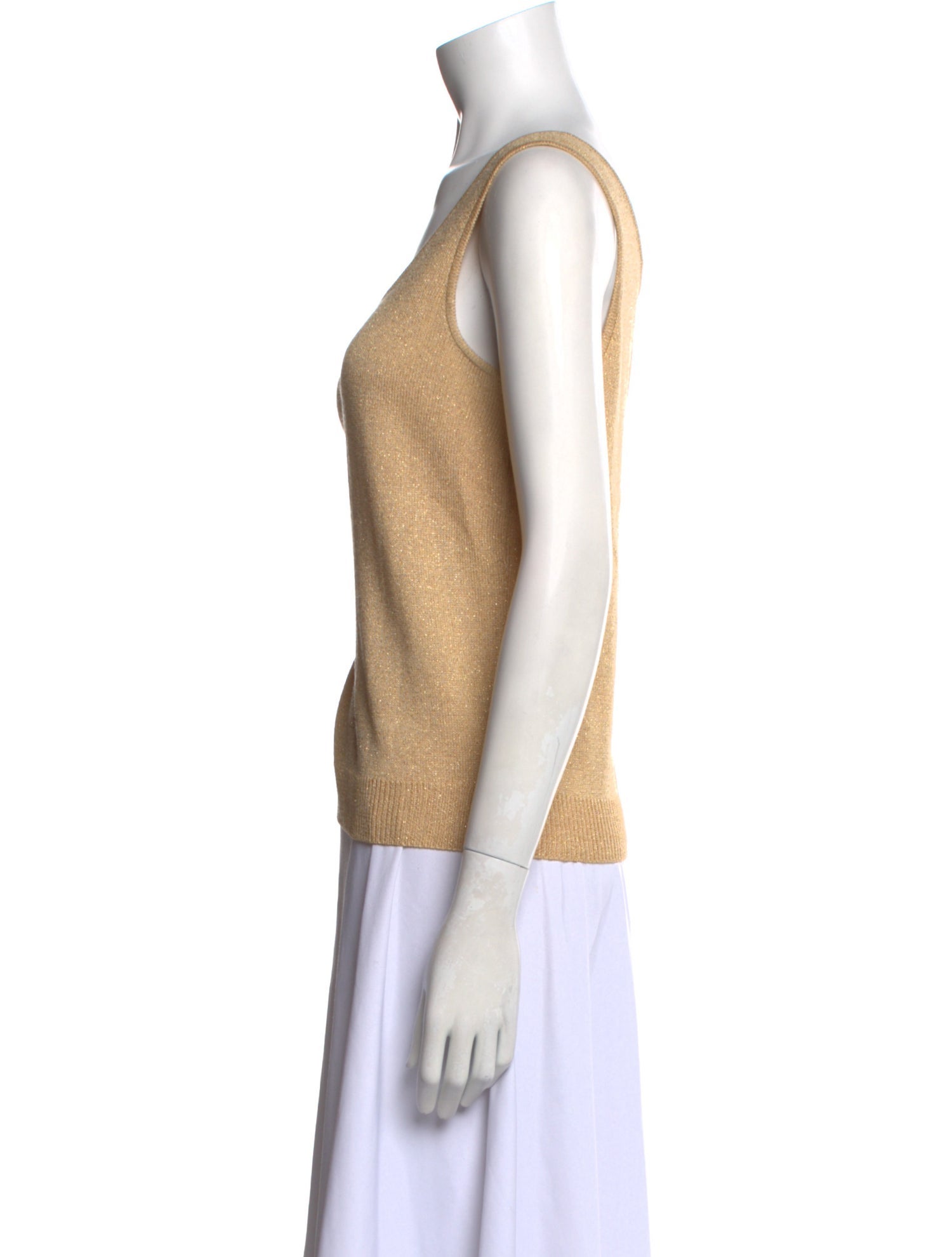St. John Scoop Neck Sleeveless Top