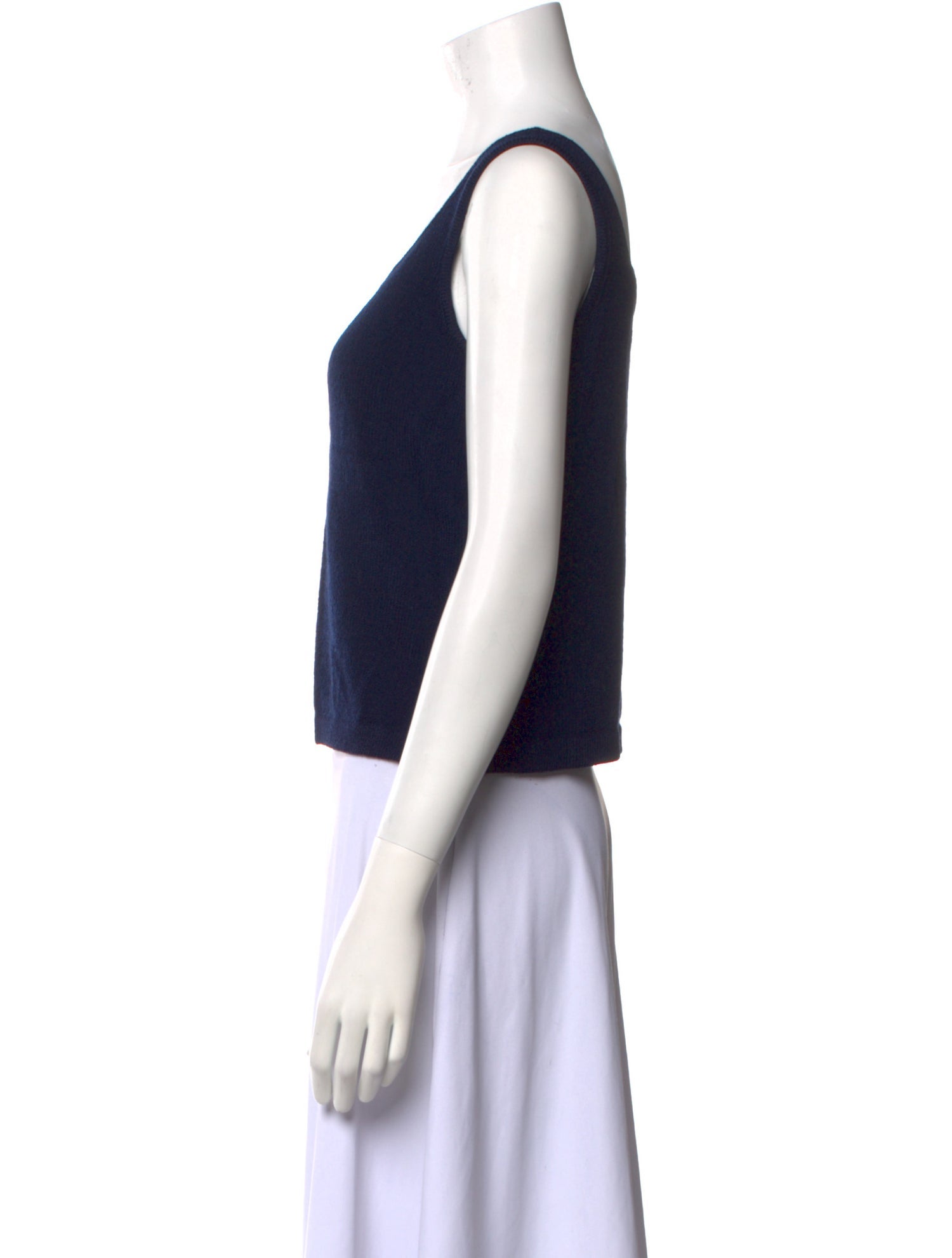 St. John Scoop Neck Sleeveless Top