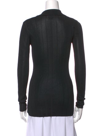 St. John Long Sleeve Button-Up Top