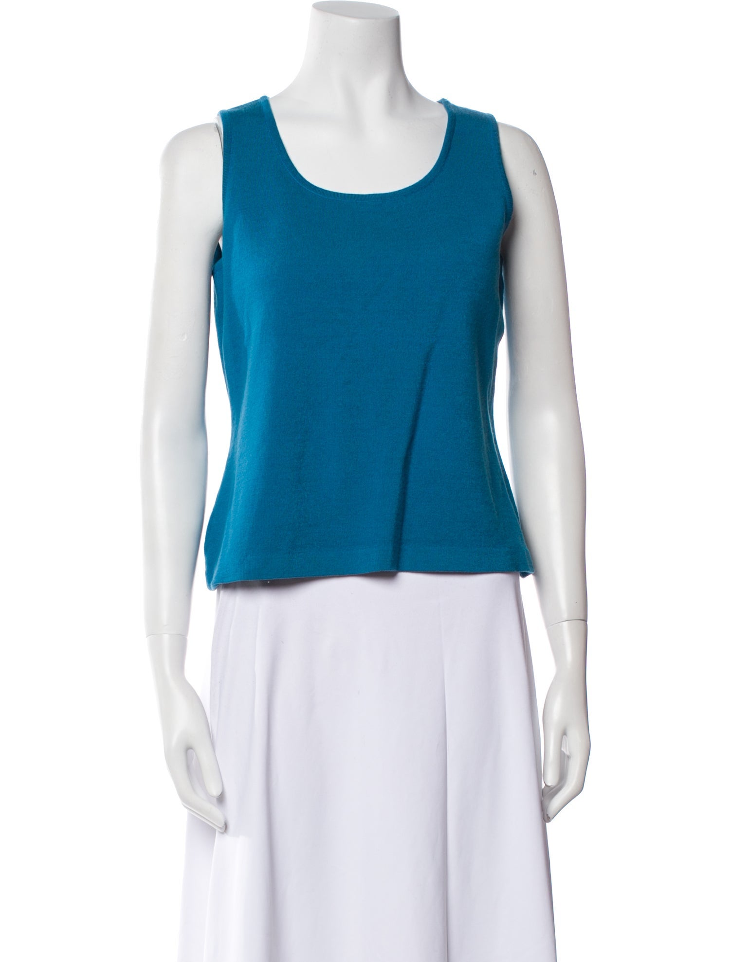 St. John Scoop Neck Sleeveless Top