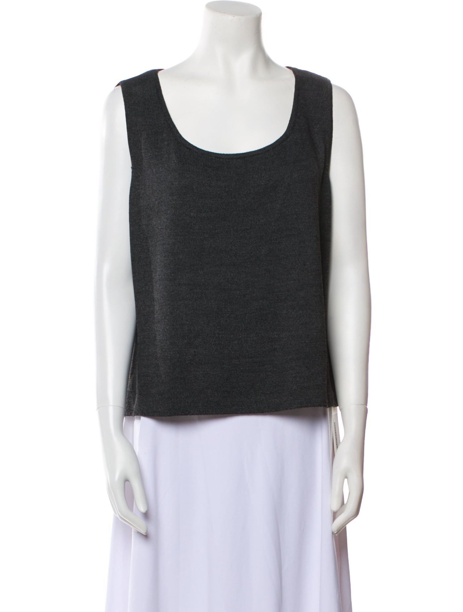St. John Scoop Neck Sleeveless Top w/ Tags