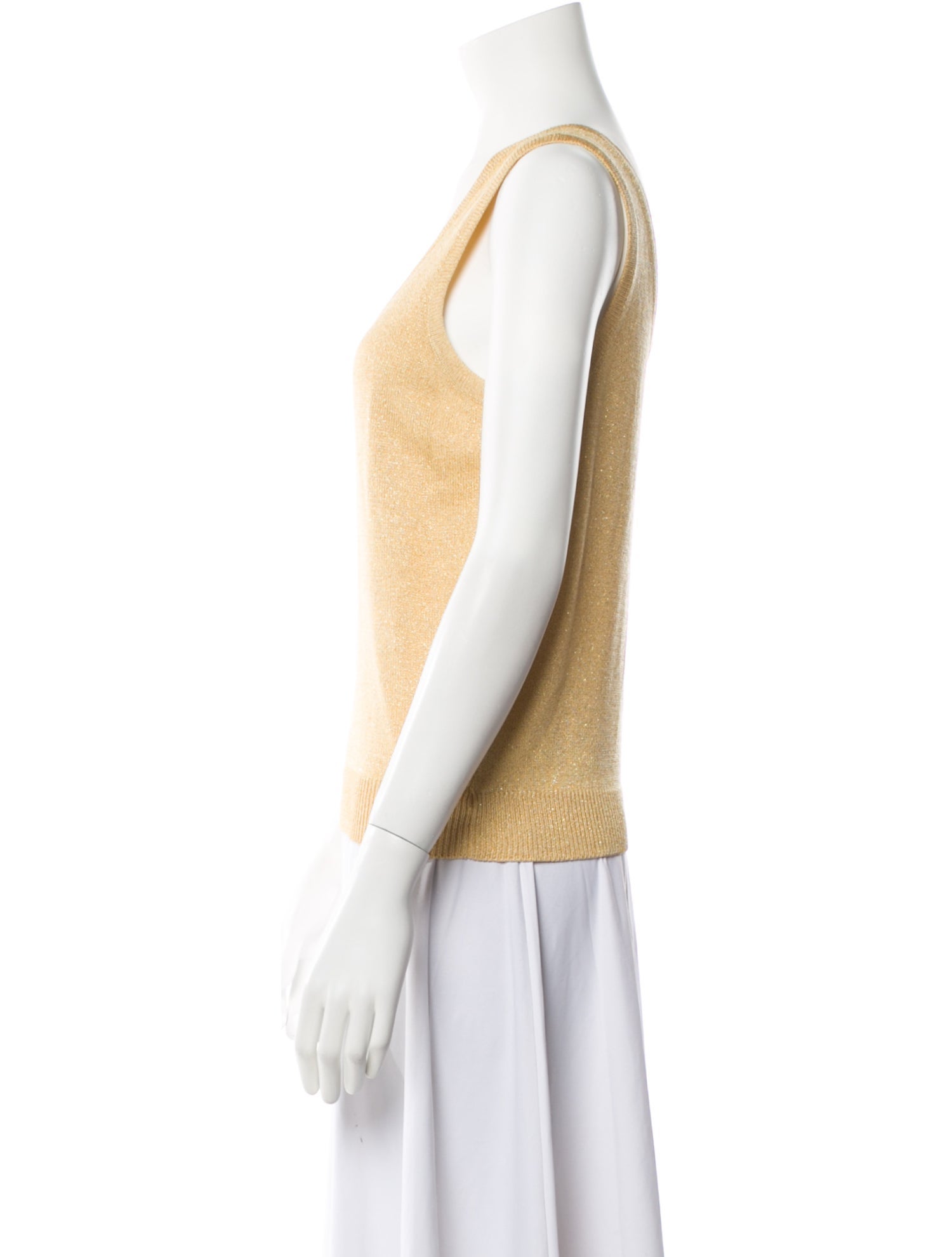 St. John Scoop Neck Sleeveless Top