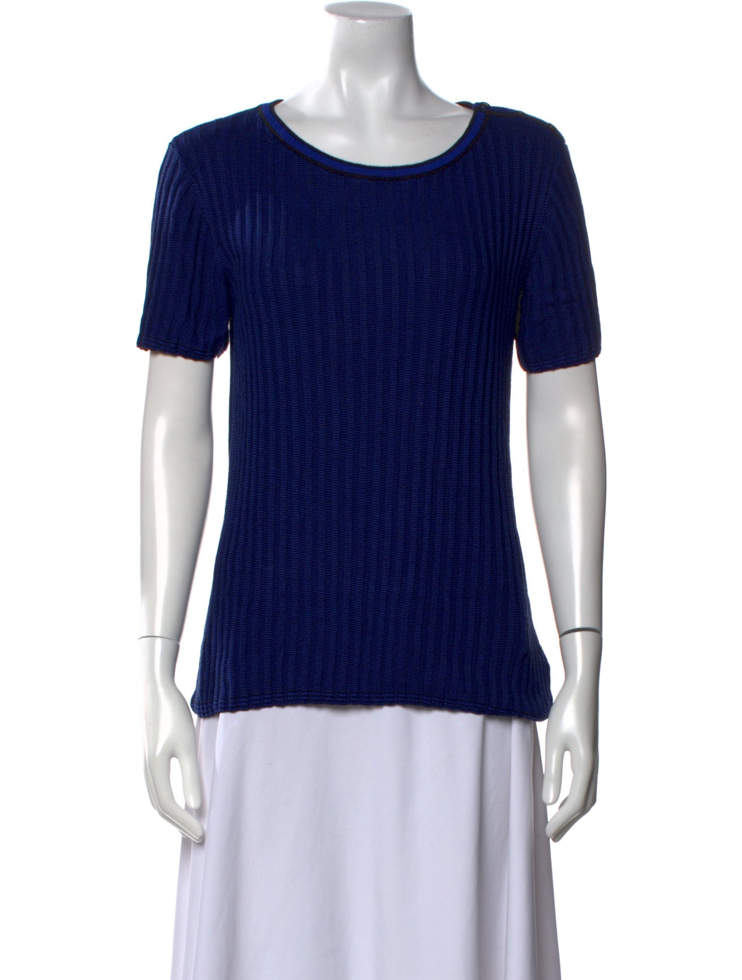 St. John Scoop Neck Short Sleeve T-Shirt