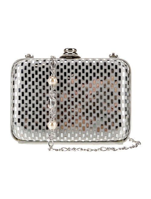 St. John Minaudière