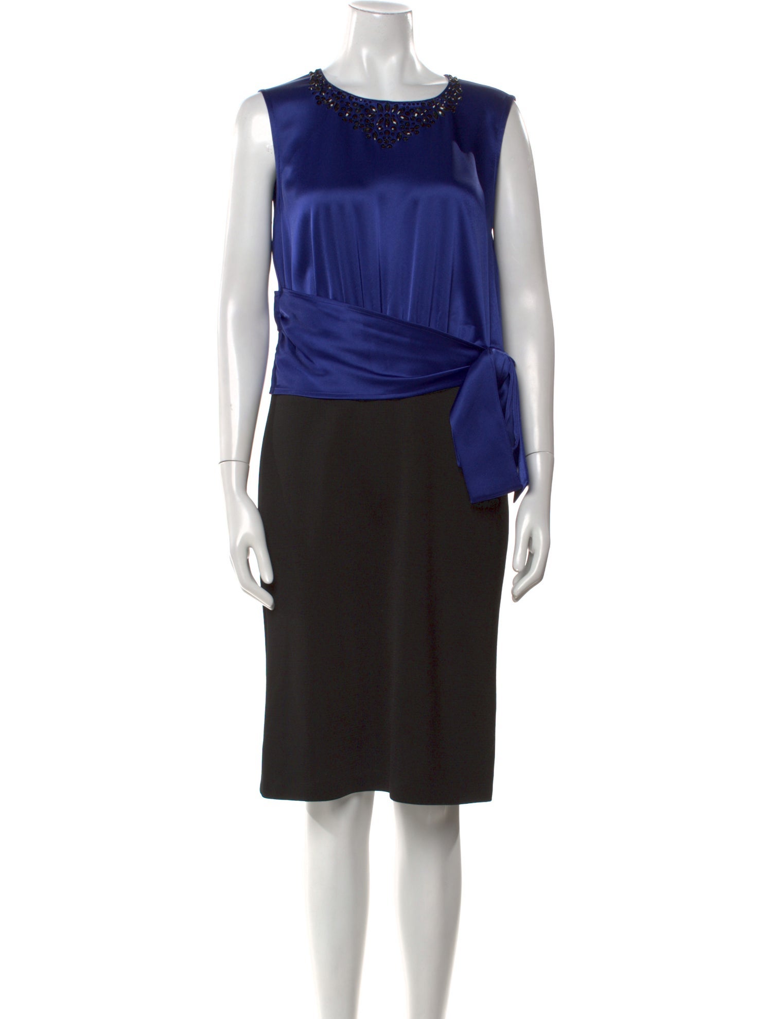 St. John Scoop Neck Knee-Length Dress