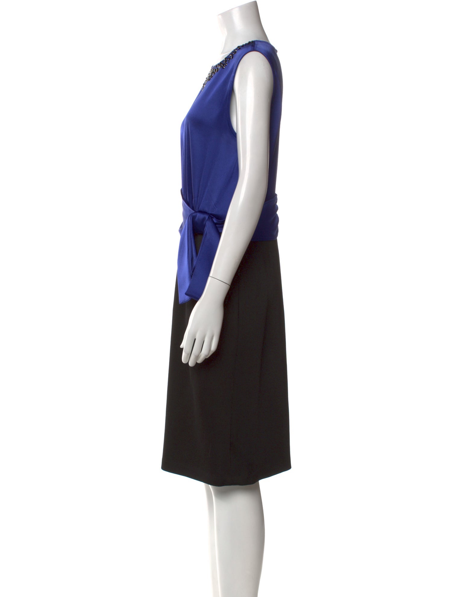 St. John Scoop Neck Knee-Length Dress