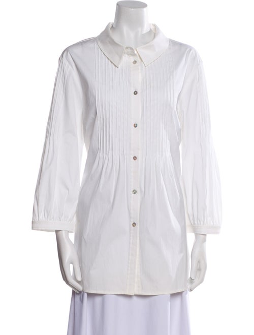 St. John Three-Quarter Sleeve Button-Up Top