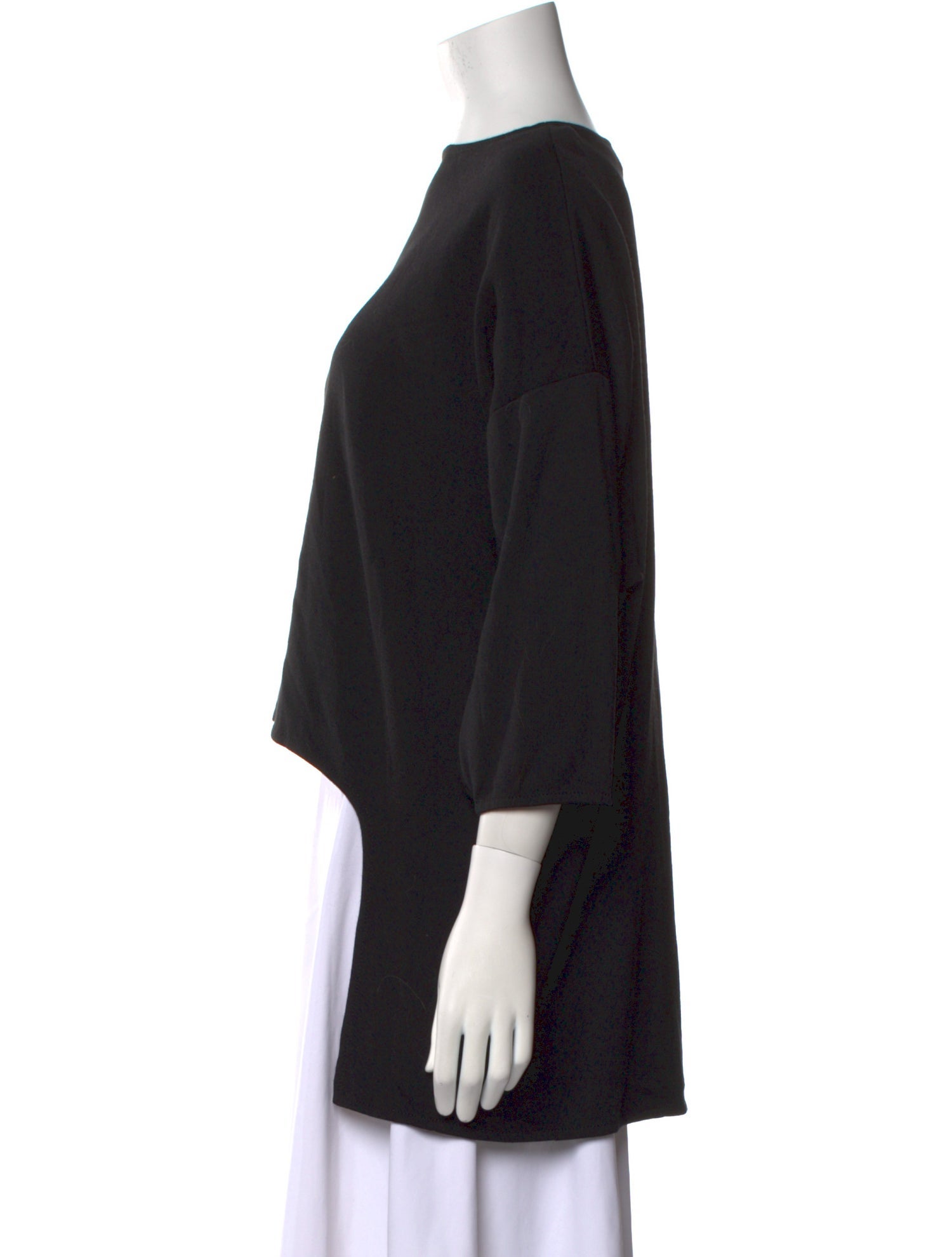 St. John Bateau Neckline Three-Quarter Sleeve Crop Top