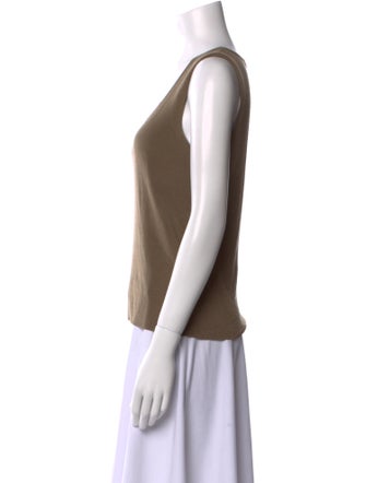 St. John Scoop Neck Sleeveless Top