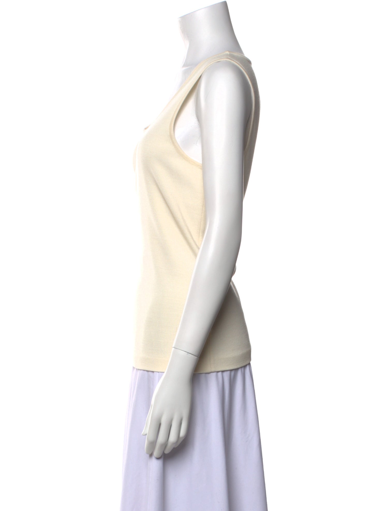 St. John Scoop Neck Sleeveless Top