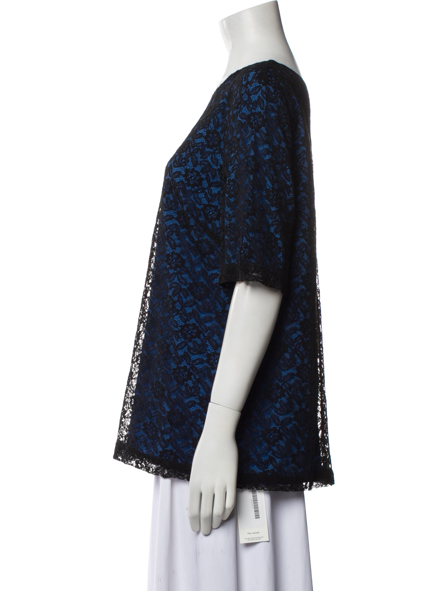 St. John Bateau Neckline Short Sleeve Blouse