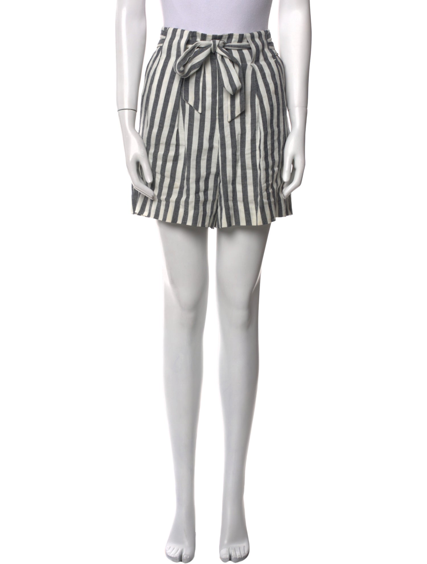 St. John Linen Knee-Length Shorts