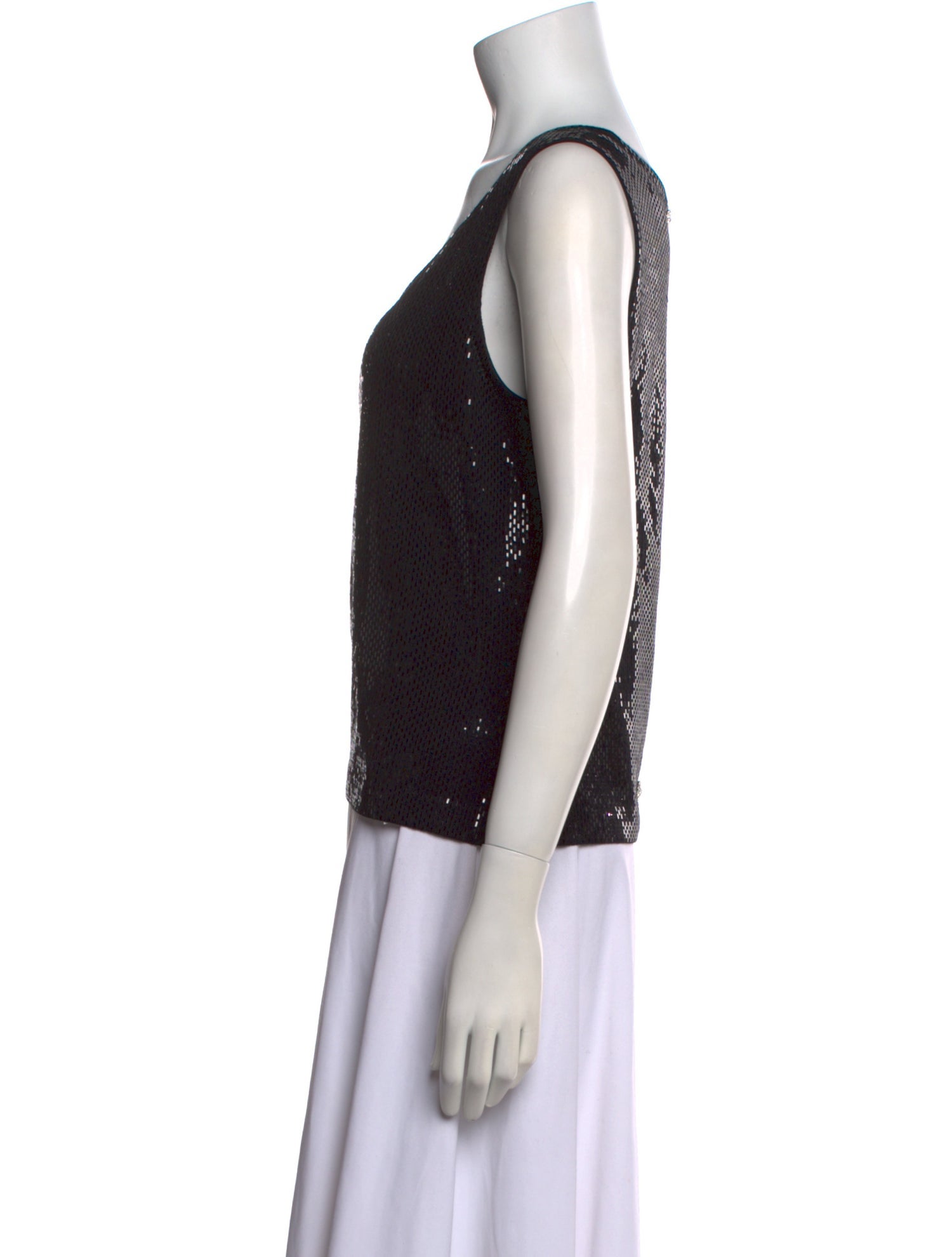 St. John Scoop Neck Sleeveless Top