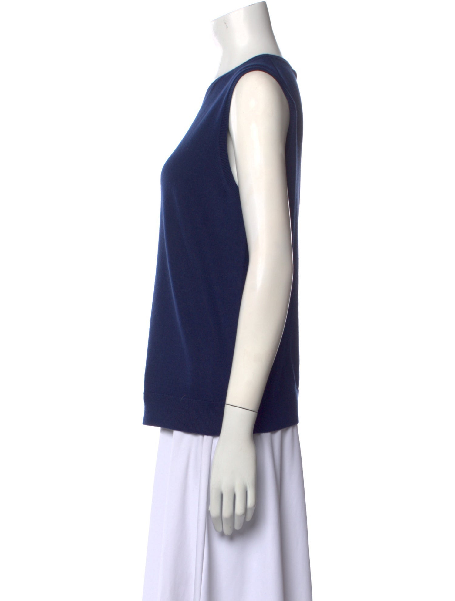 St. John Crew Neck Sleeveless Top w/ Tags
