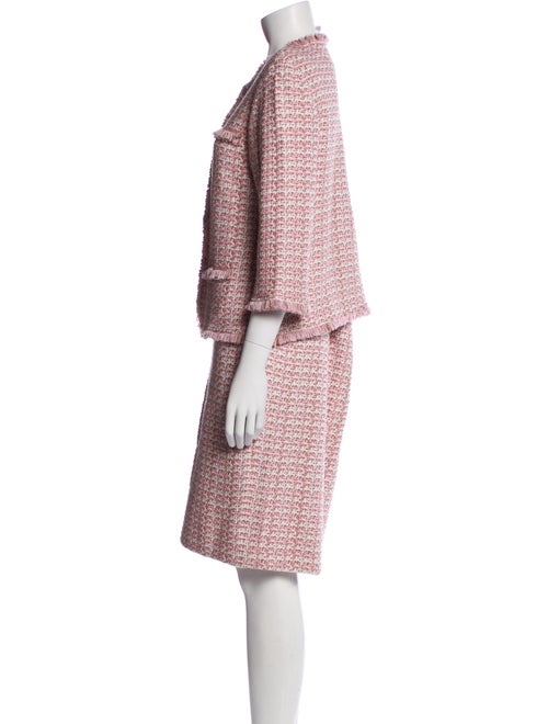 St. John Tweed Pattern Raw-Edge Trim Skirt Set