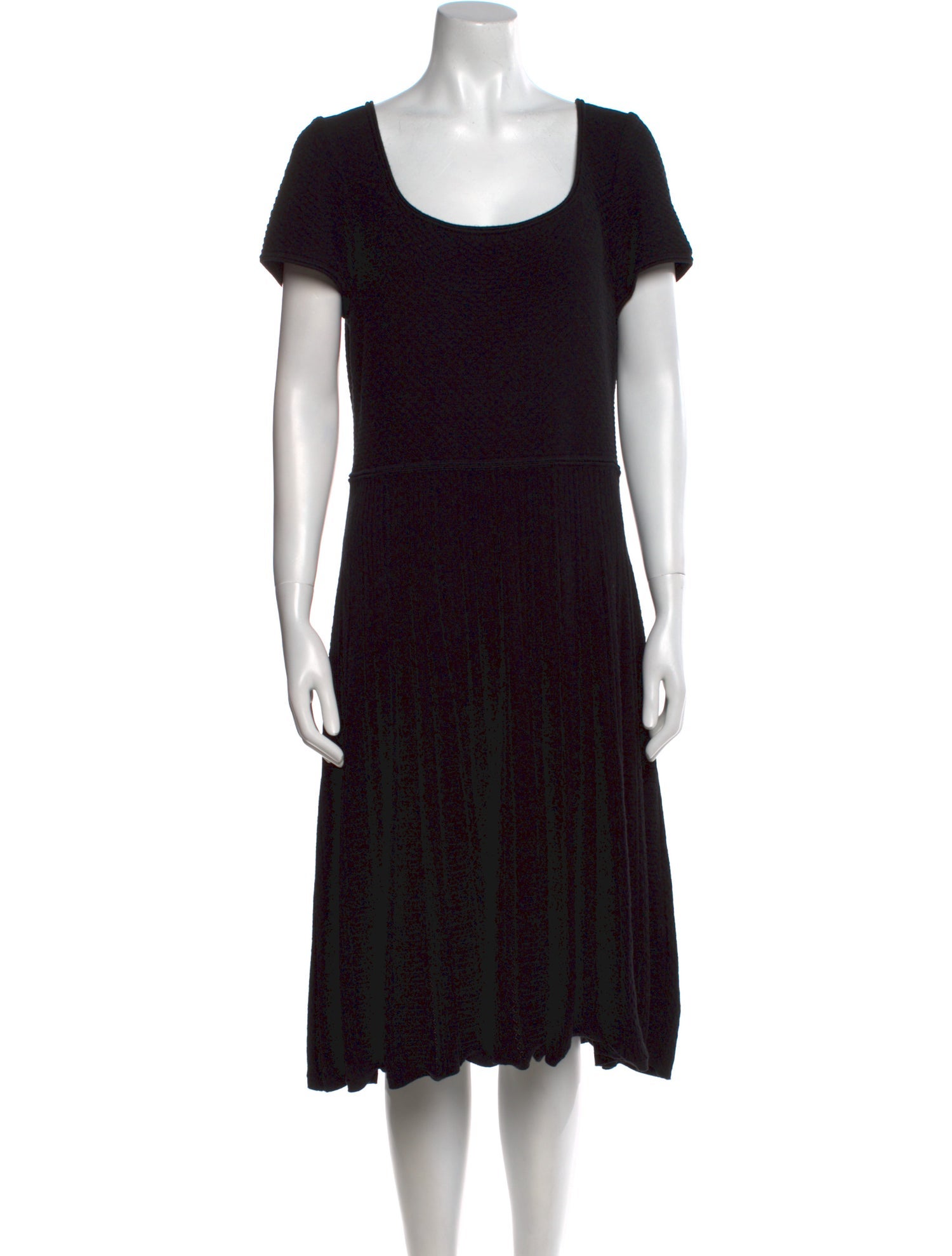 St. John Scoop Neck Knee-Length Dress