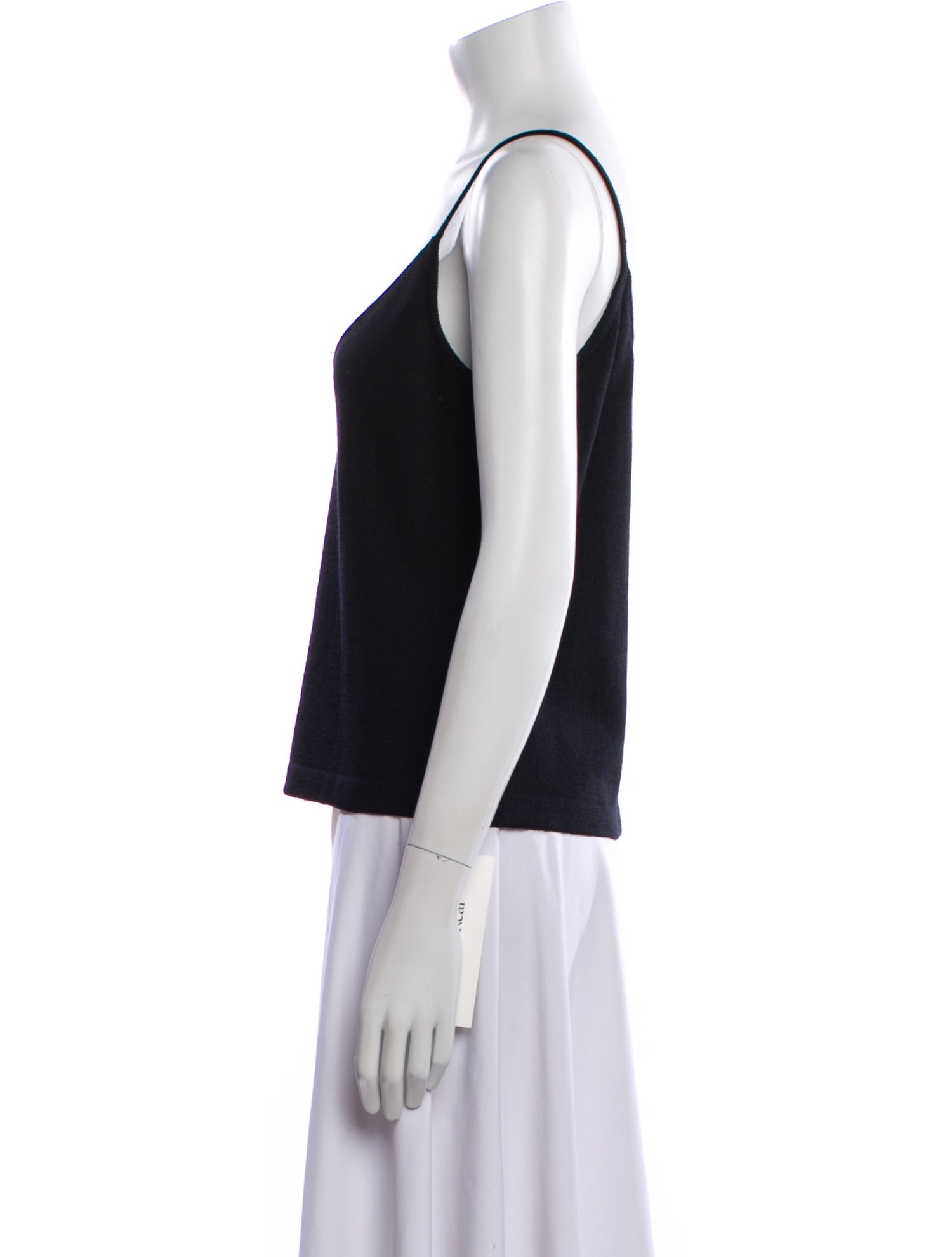 St. John V-Neck Sleeveless Top