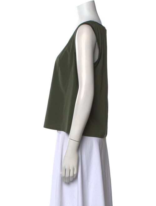 St. John Scoop Neck Sleeveless Crop Top