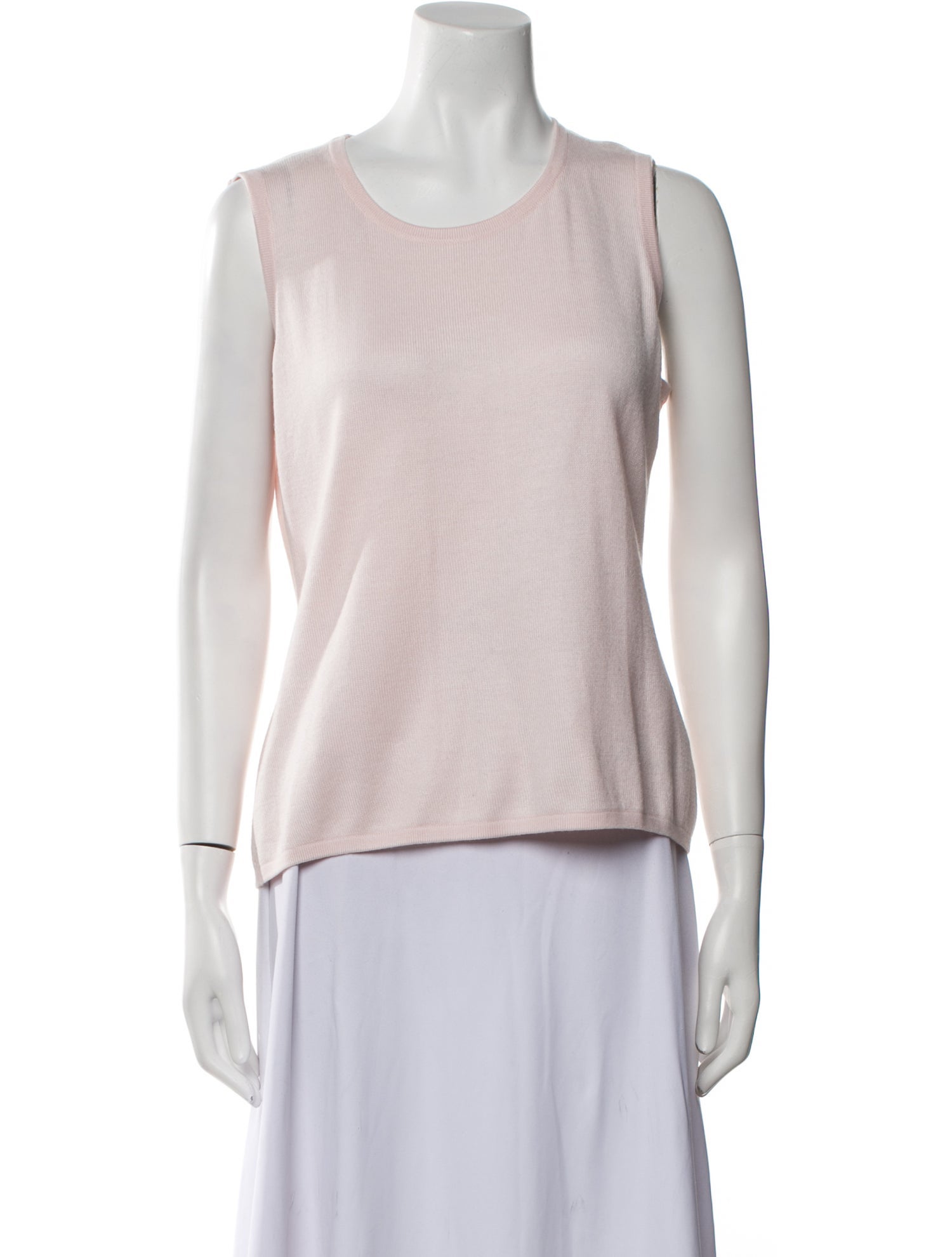 St. John Scoop Neck Sleeveless Top
