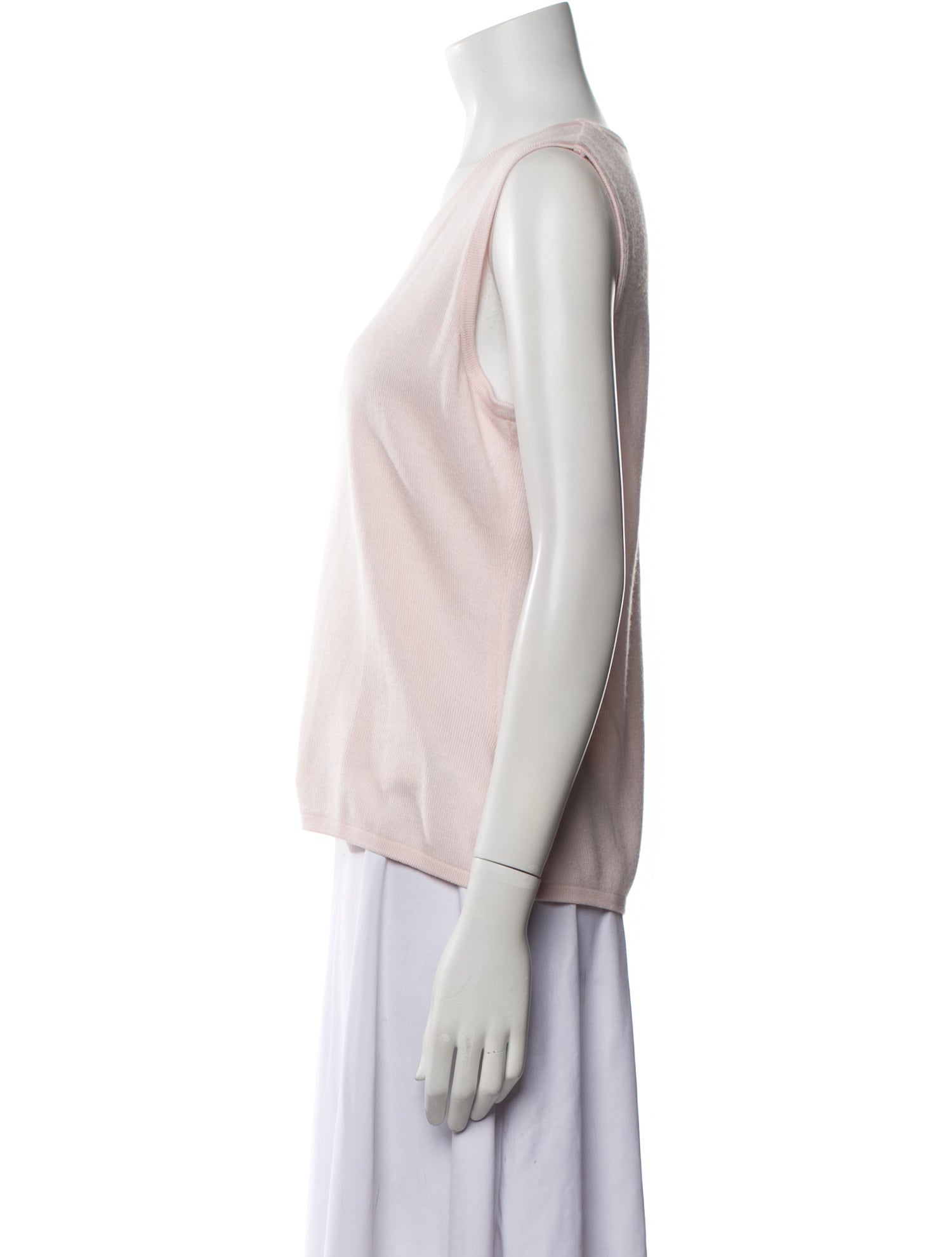 St. John Scoop Neck Sleeveless Top