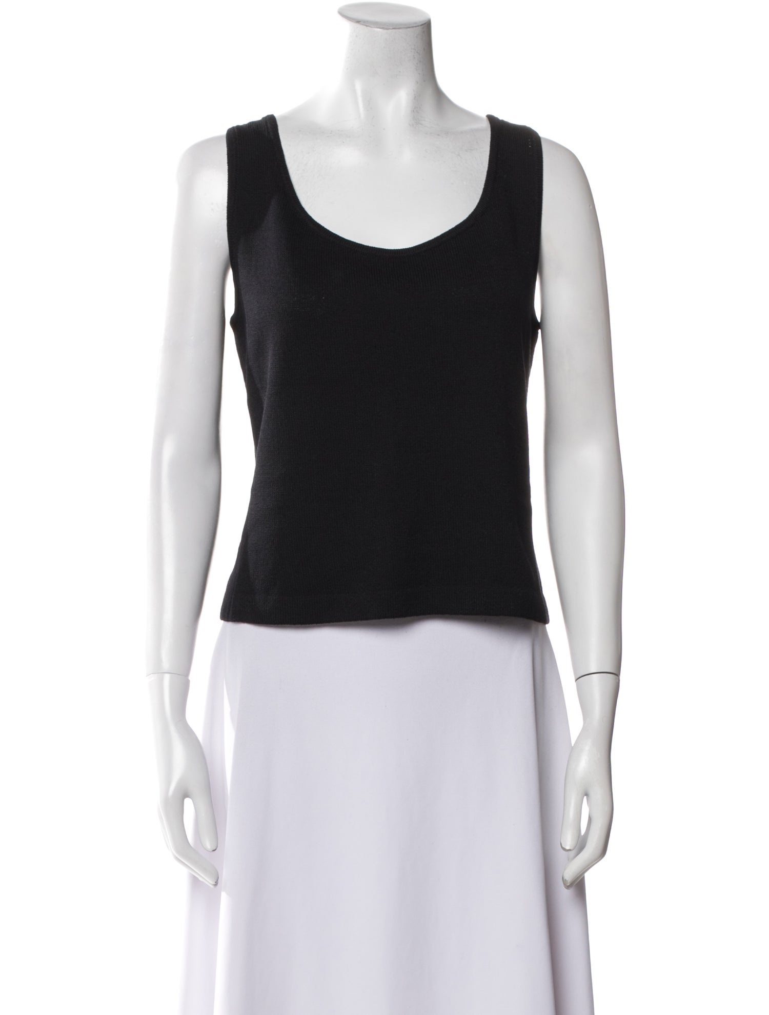 St. John Scoop Neck Sleeveless Top