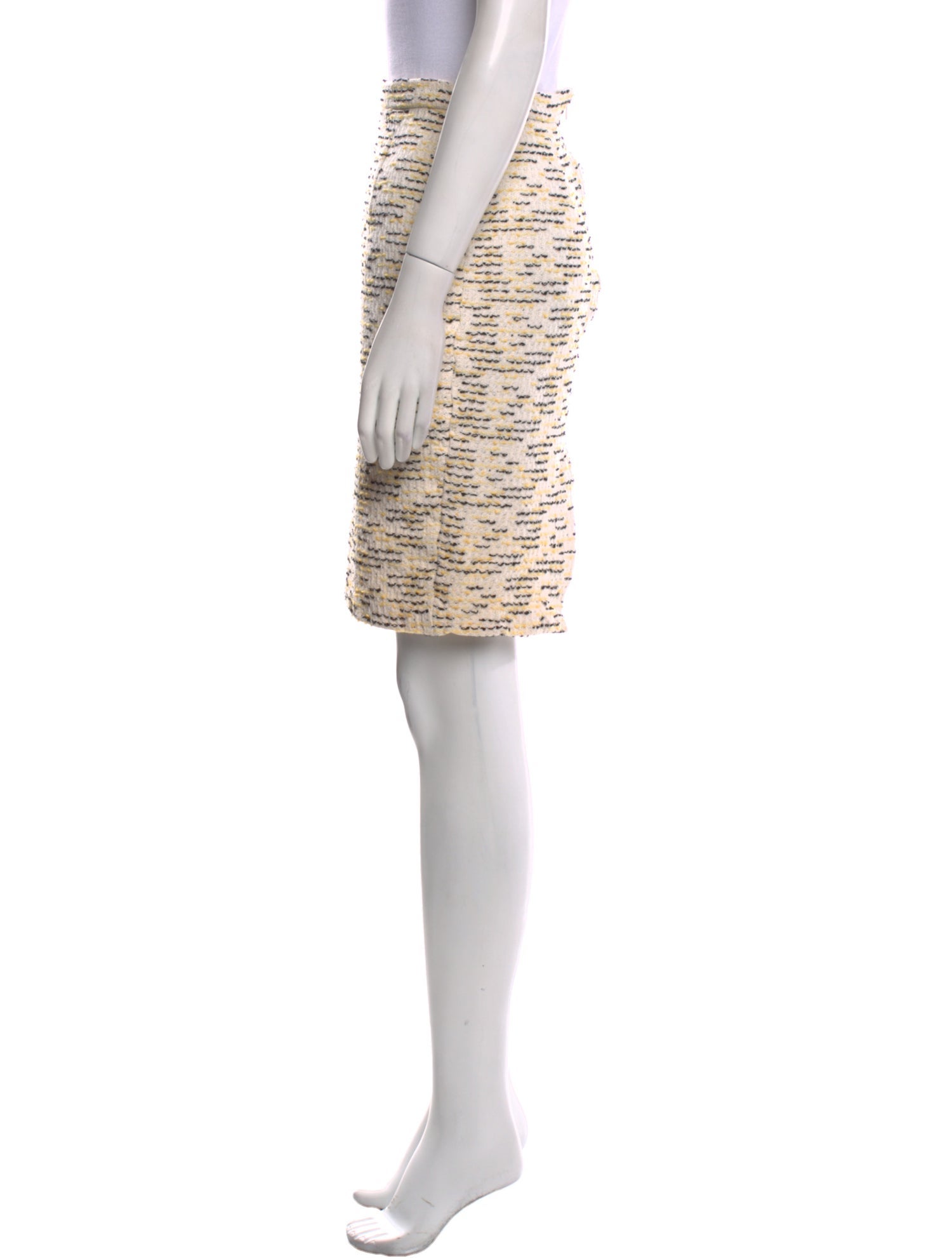 St. John Tweed Pattern Knee-Length Skirt