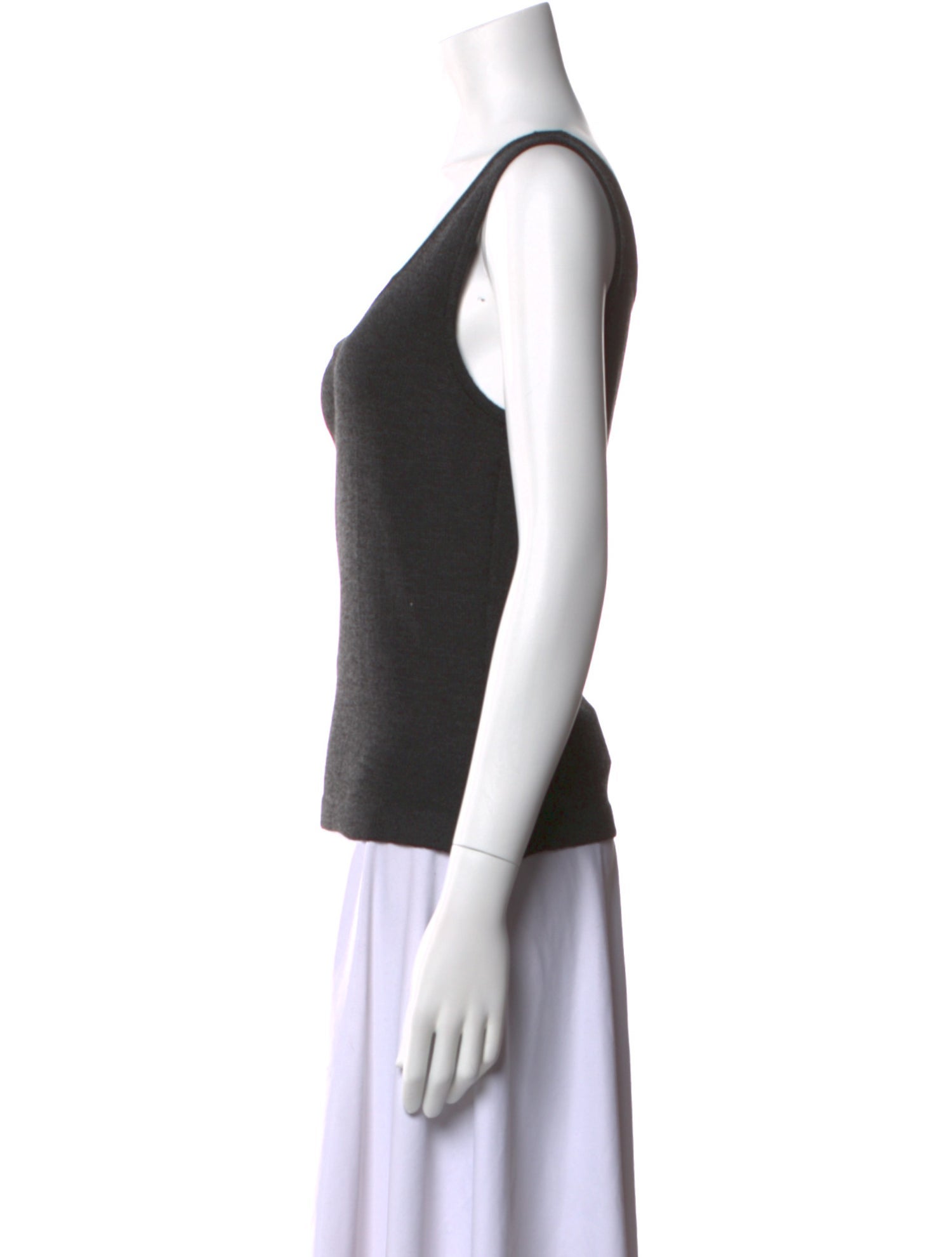 St. John Scoop Neck Sleeveless Top
