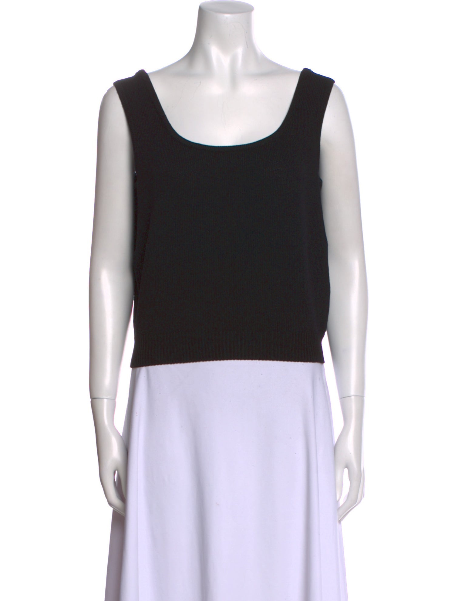 St. John Scoop Neck Sleeveless Top