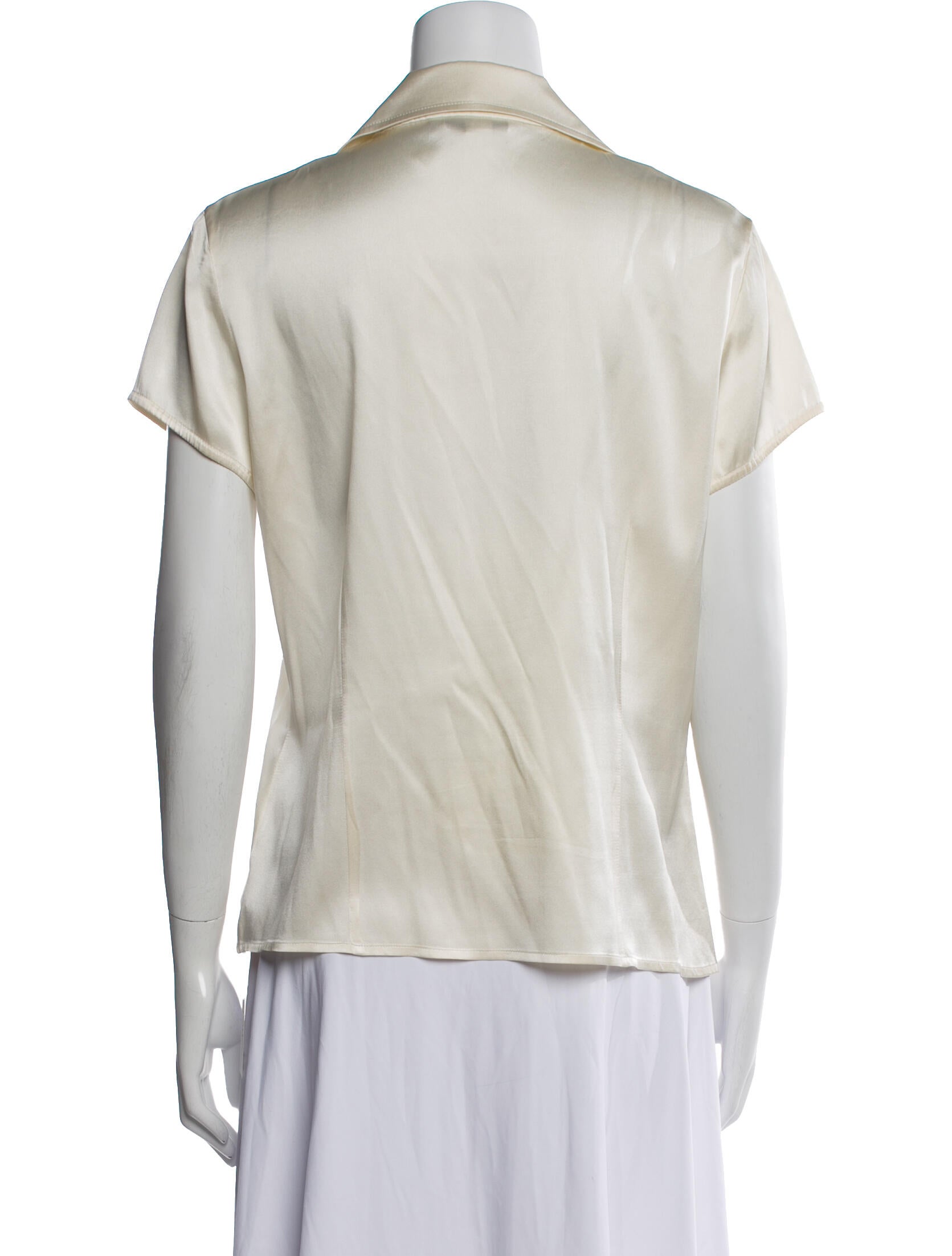 St. John Silk Short Sleeve Button-Up Top