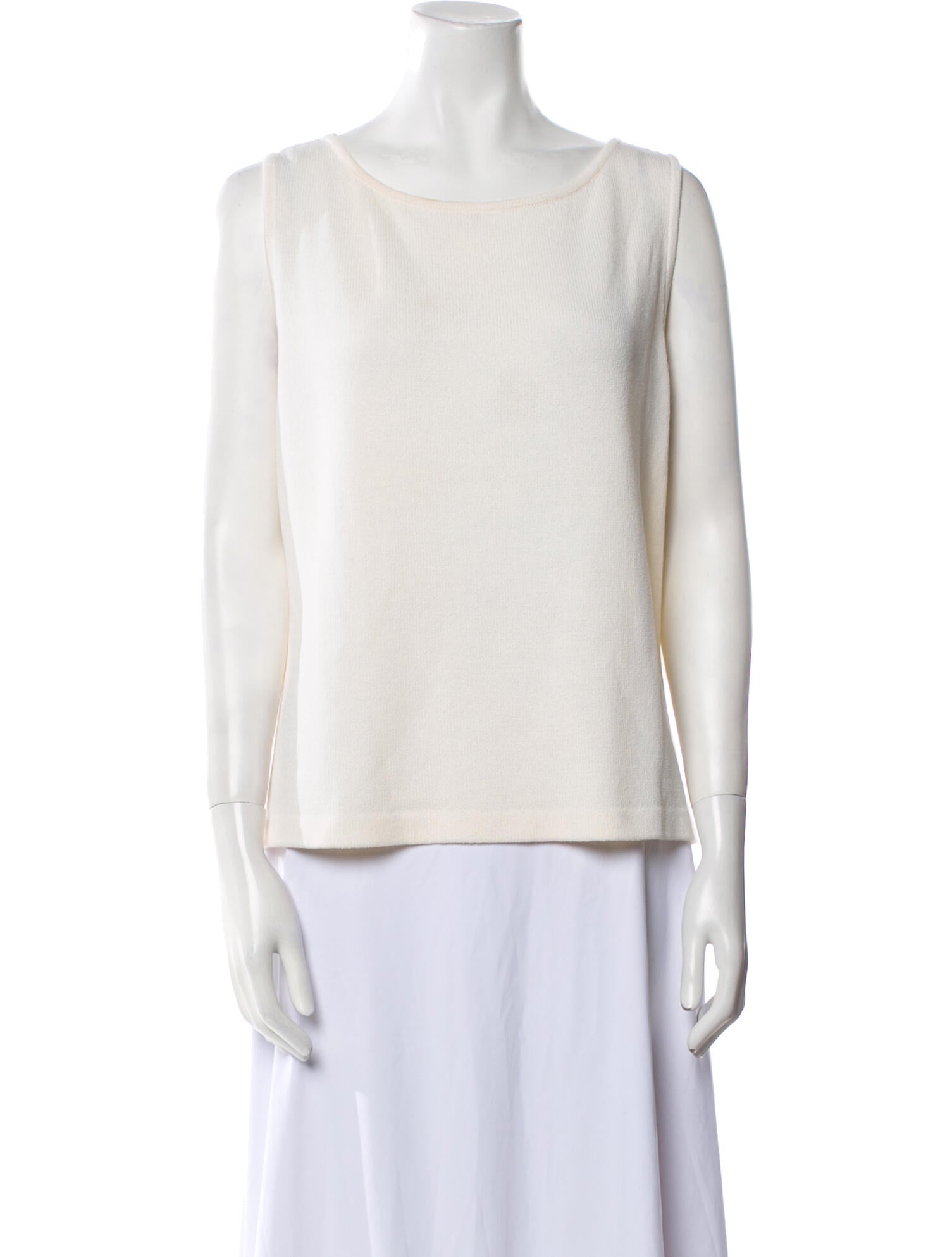 St. John Bateau Neckline Sleeveless Top