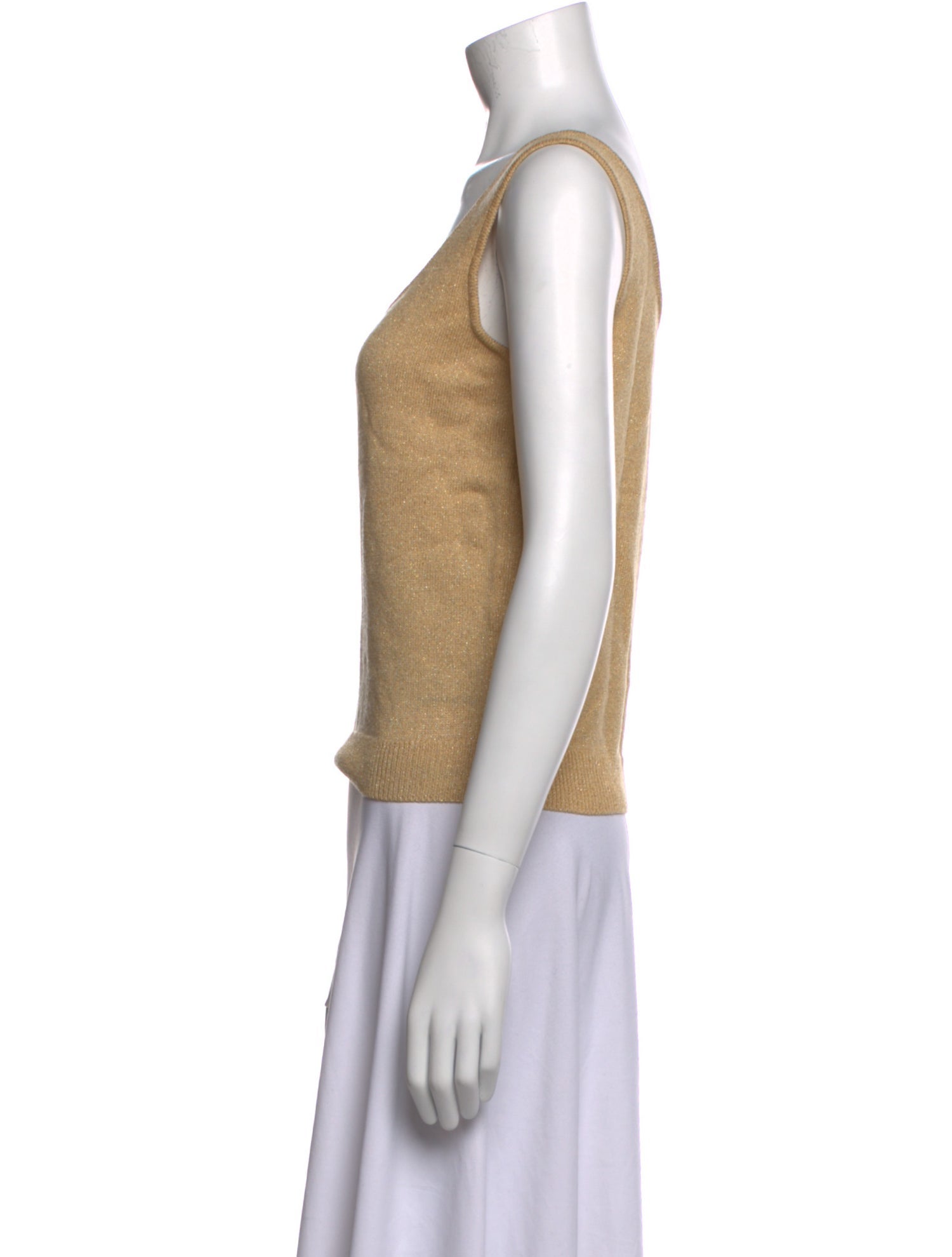 St. John Scoop Neck Sleeveless Crop Top