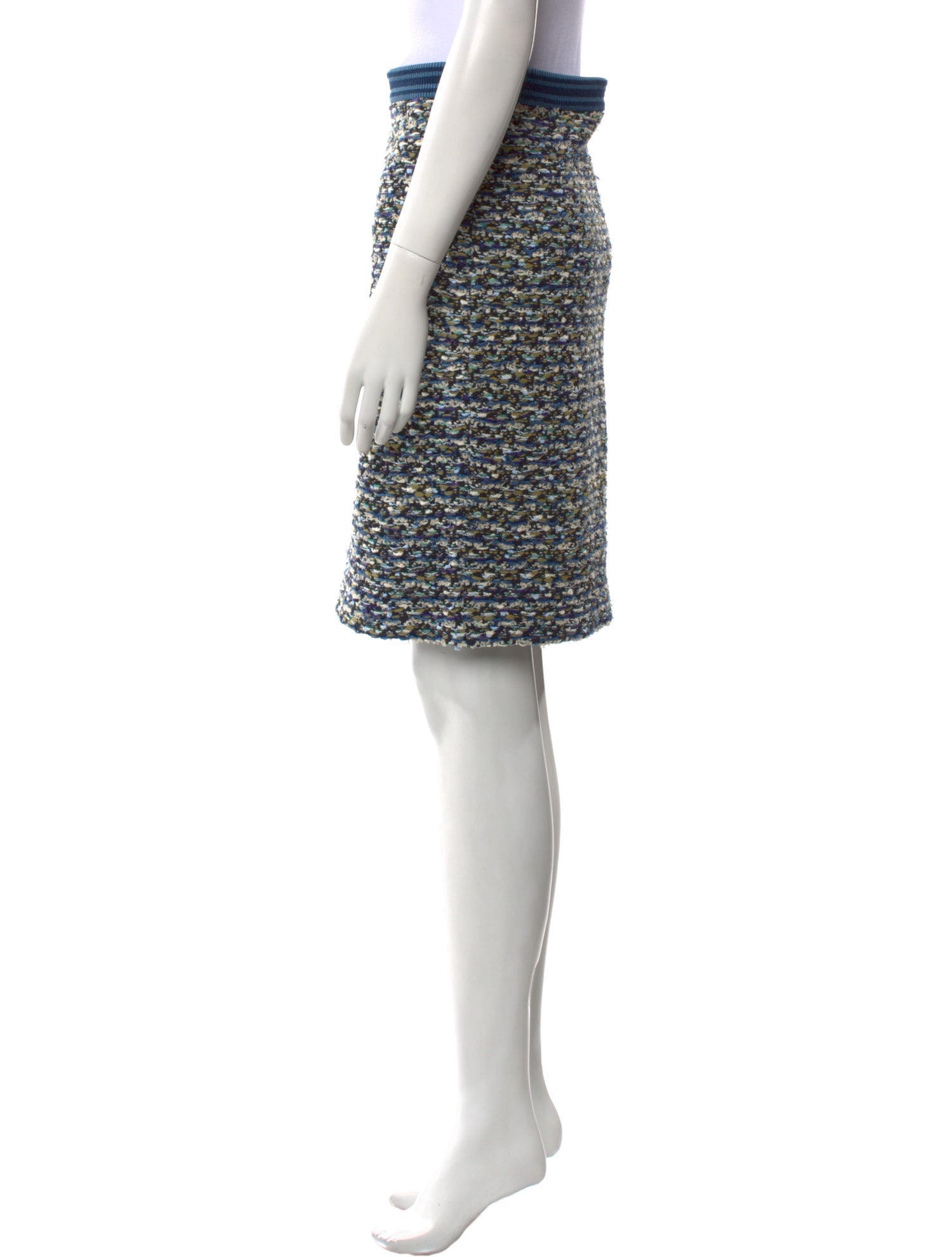 St. John Tweed Knee-Length Skirt