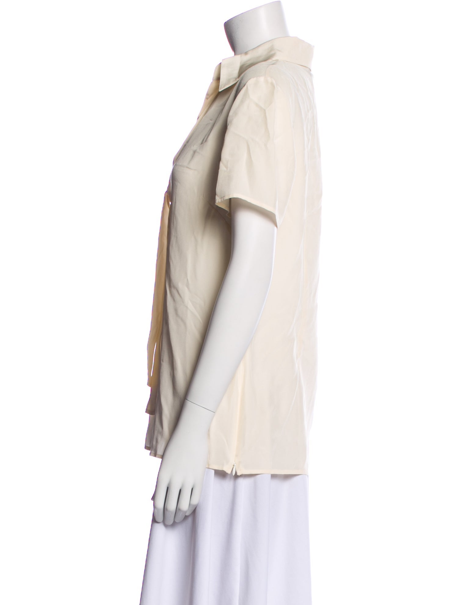 St. John Silk Short Sleeve Blouse