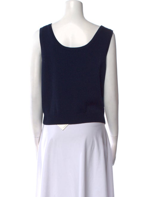 St. John Scoop Neck Sleeveless Crop Top