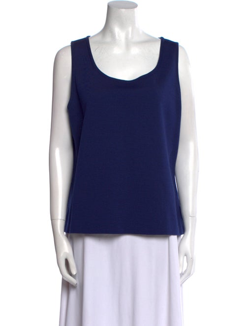 St. John Scoop Neck Sleeveless Top