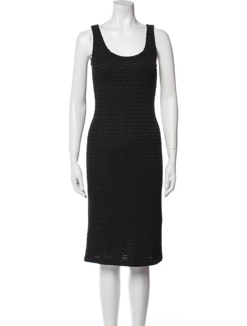 St. John Scoop Neck Knee-Length Dress