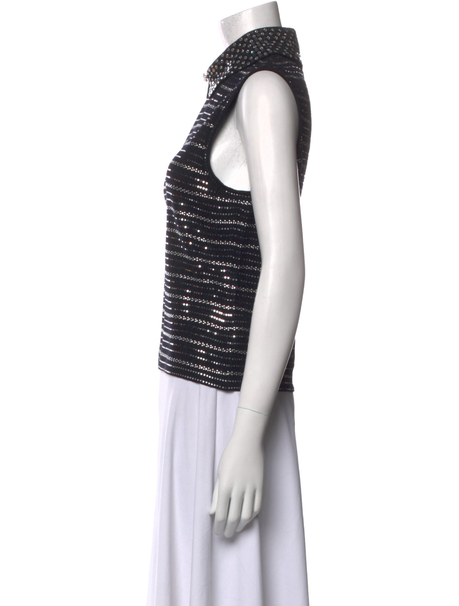 St. John Sleeveless Top