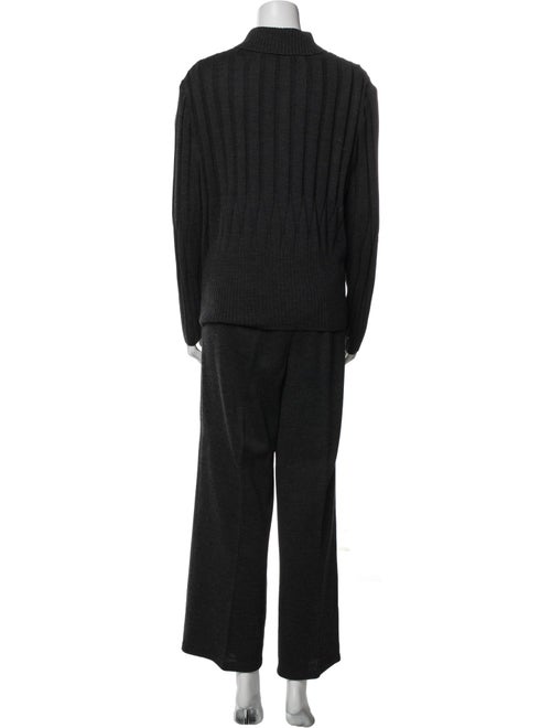 St. John Collection Wool Pant Set