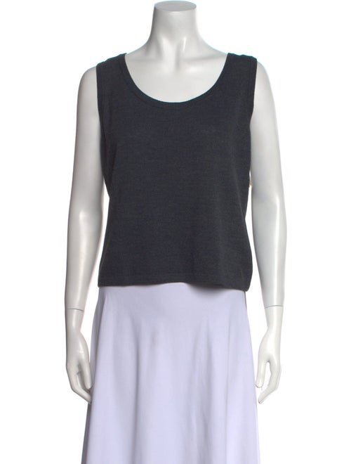 St. John Scoop Neck Sleeveless Top